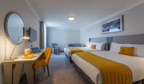 Maldron Hotel Dublin Airport - Room