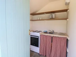 The Bowtop Gypsy Caravan - Private kitchen