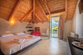 Helios Maisonette - Rom