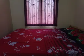 OYO 93766 Bunga Homestay Near Taman Lembah - Værelse