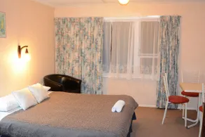 Abbeycourt Motel - Room