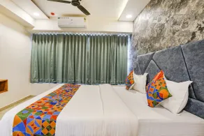 FabHotel SR Naroda - Nr Akshardham - Room