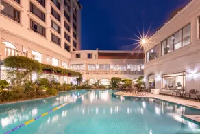 Guilin Bravo Hotel - Piscine