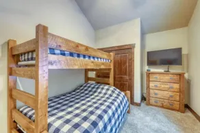 Alders 4 Bedroom Townhome In East Keystone - Værelse
