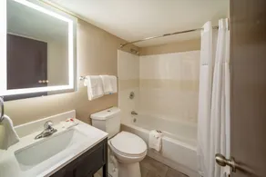 Super 8 by Wyndham Laredo - Salle de bain
