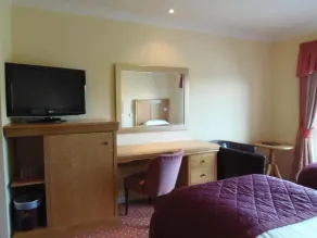 Lakeside International Hotel - Room