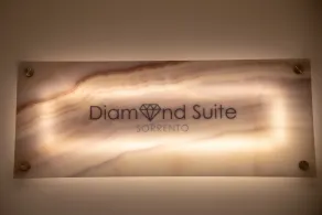 DIAMOND SUITE - Rezeption
