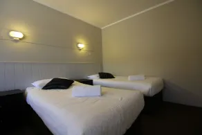 Snowy Mountains Resort and Function Centre - Habitación