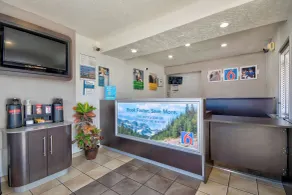 Motel 6 Santa Fe - Hall