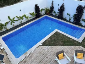 Charming 600sqm villa with a large garden pool - Pool