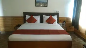 Highland Village Resort - Room