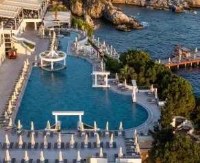 Korumar Hotel Deluxe - Pool