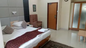 Bentley Hotel Marine Drive - Room