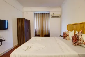 Hotel Pleasure Inn near Turtle Beach- Morjim - Zimmer