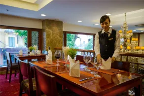 Conifer Boutique Hotel - Restaurant