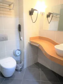 Grand Park Hotel Istanbul - Bathroom