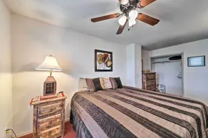 Ruidoso Condo w/ 2 Private Decks & Hot Tub! - Innvendig