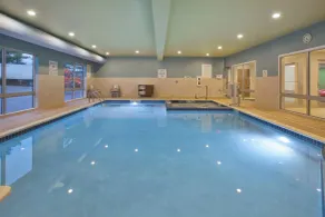 Holiday Inn Express & Suites - Parkersburg East by IHG - Pool