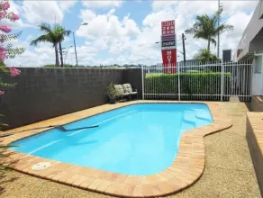 Nambour Lodge Motel - Piscina