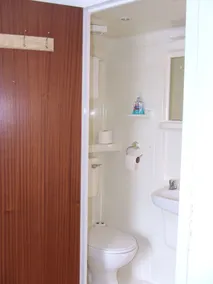Alexandra Guest House - Bathroom