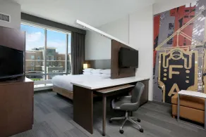 DoubleTree by Hilton West Fargo Sanford Medical Center Area - Room
