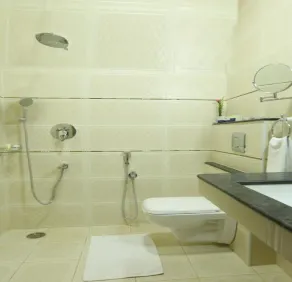 TNV Casita Inn - Bathroom