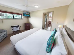 Whangaparaoa Lodge - Zimmer
