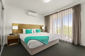Quest Cheltenham - Room