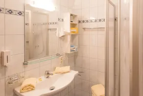 Pension- Appartement Kristall - Bathroom