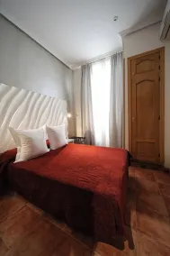 Chambre chez l'habitant | Proche Palais royal de Madrid - Chambre