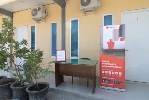 RedDoorz Syariah At Winong Nganjuk - Réception