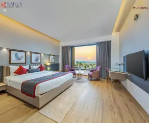 Woodrose Banquets and Hotel  - Habitación