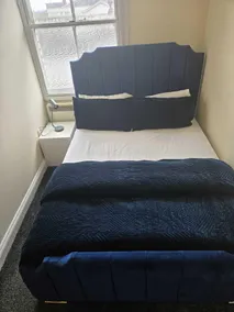 Charming Wolverhampton Apartment with Private Entrance - Quarto