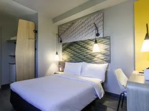 Ibis Americana - Room