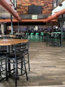 Commodore Perry Inn and Suites - Restaurant