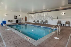 MainStay Suites Waukee-West Des Moines - Pool