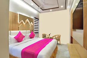 Hotel Aman International at New Delhi Station - Room