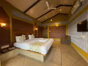 Royal Stone Resort - Pool