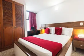 Hotel Bicentenario Rionegro - Zimmer