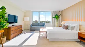 1100 West Avenue By MWG Hospitality - Room