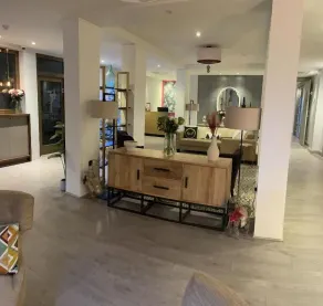 The Orchid Hotel - Recepción