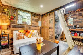 Creek Access, Fire Pit & Grill: Summerville Studio - Interiør