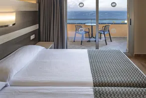 4R Playa Park - Room