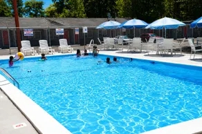 Beachway Motel - Pool