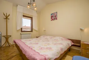 Apartment Marija Valtura / One Bedroom - Private kitchen