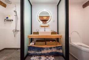 Dali Orchard Suites - Vista do quarto