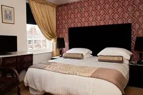 The Georgian Town House Hotel - Room