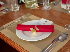 Verdure Lotus Grandeur Cruise on Ha Long Bay - Restaurant