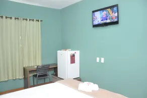 Bonjour Hotel - Habitación