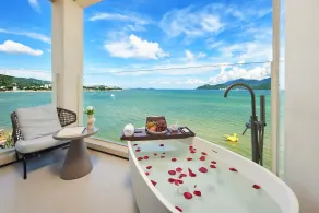 Santa Monica Seaview Resort (Shenzhen Jiaochangwei Beach) - Ausblick vom Zimmer